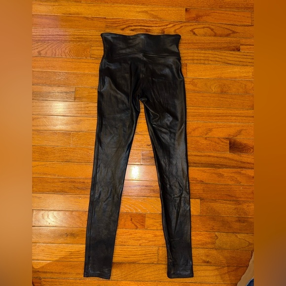 Spanx Faux Leather Leggings - Small - Picture 3 of 4
